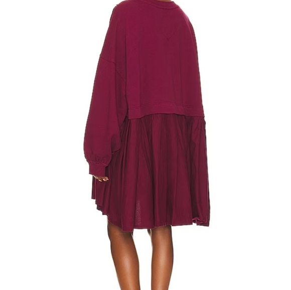 Pink women’s oversized sweatshirt dress size Large - Picture 3 of 4